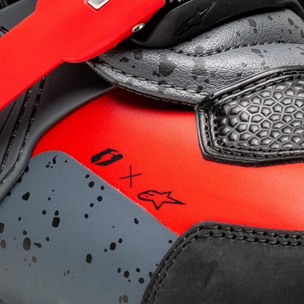 BOOTS TECH T LIMITED EDITION - Grey/Red/Black